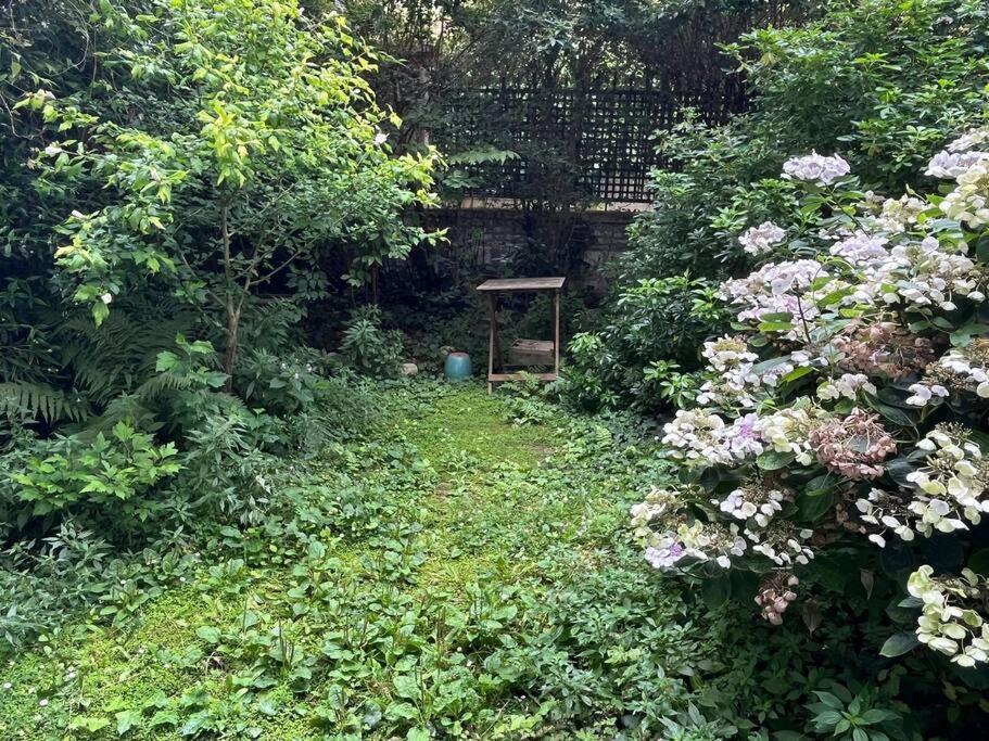 Apartment Goodguest - Amazing Batignolles Bail Mobilite Paris